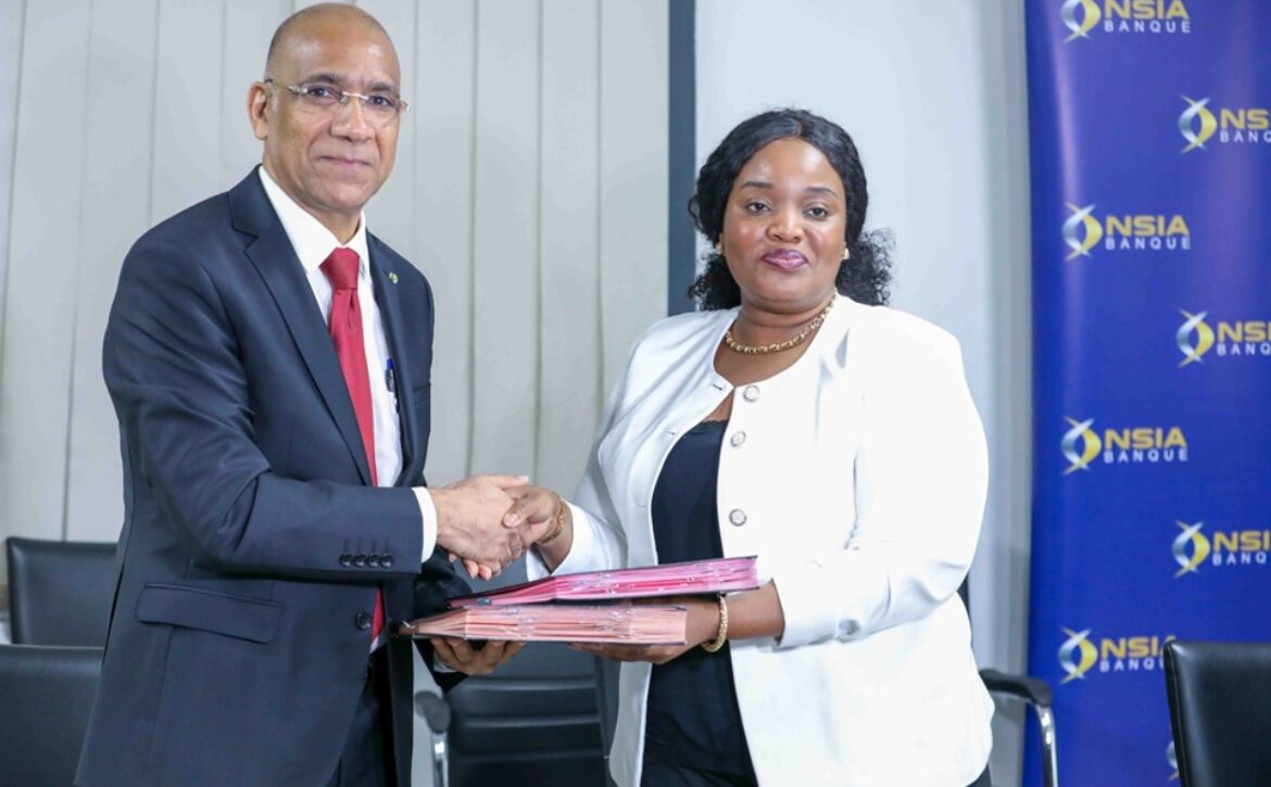 Le-FIRCA-et-NSIA-Banque-Cote-dIvoire-formalisent-leur-partenariat-Abidjan-le-12-novembre-2025